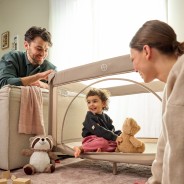 Lionelo Laura Beige Sand — Kompaktes Reisebett
