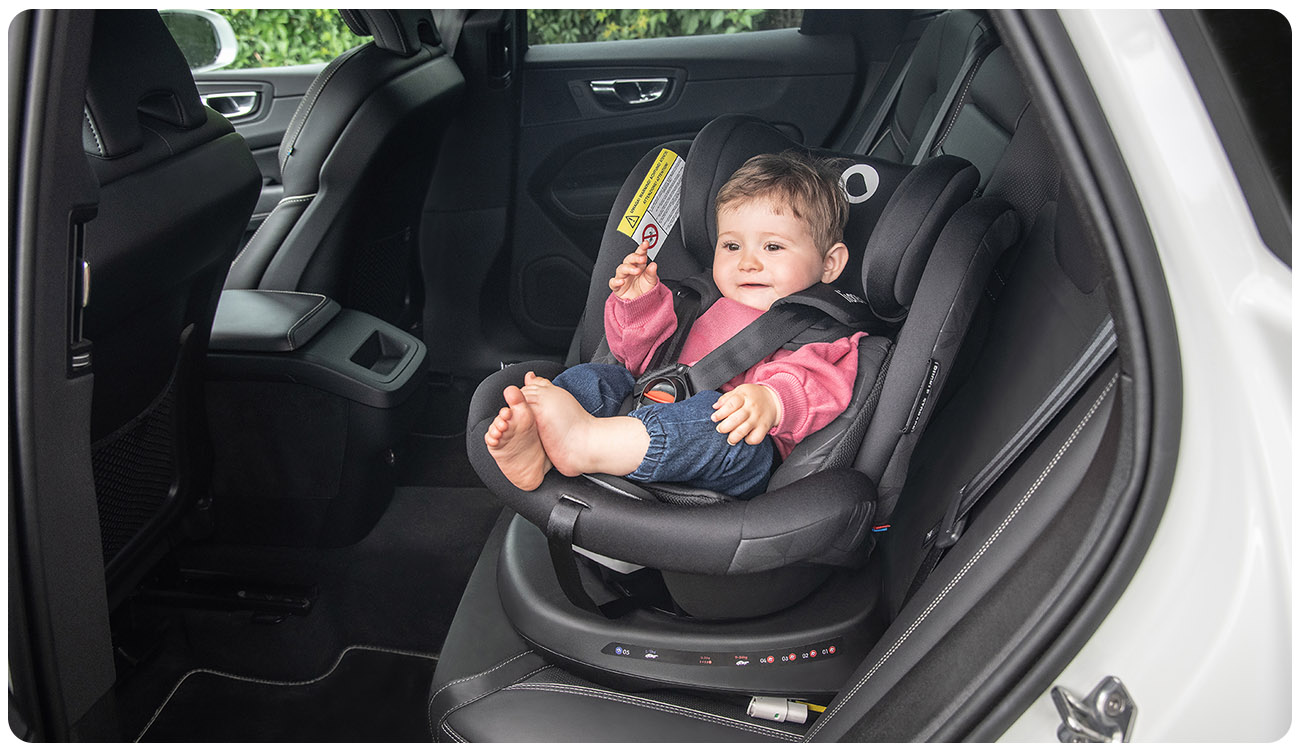Lionelo Bastiaan One Black Onyx - autokindersitz 0-36 kg